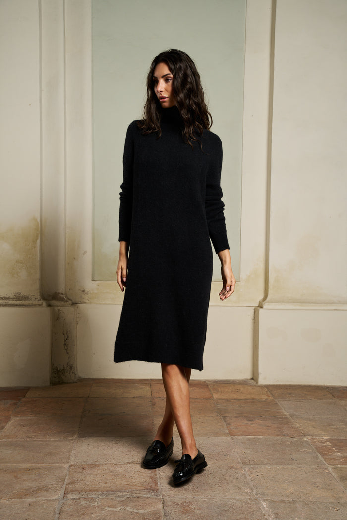 Abito Madena Sibinlinnebjerg - Women's Dresses and Clothing | M11 Shop