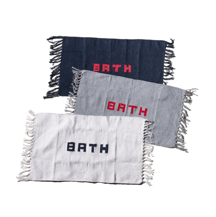 Tappeto Bath realizzato a mano con filato reciclato Puebco | M11 Shop