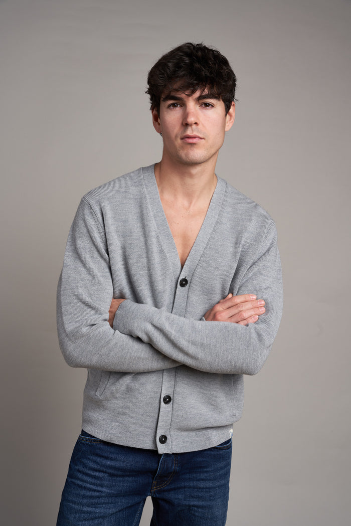Good Basics men's cardigan Merz b. Schwanen | M11 Shop
