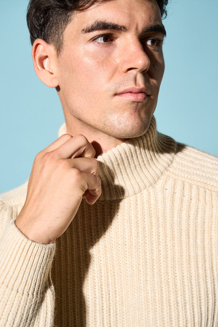 Roni Edwin Turtleneck Sweater | M11 Shop