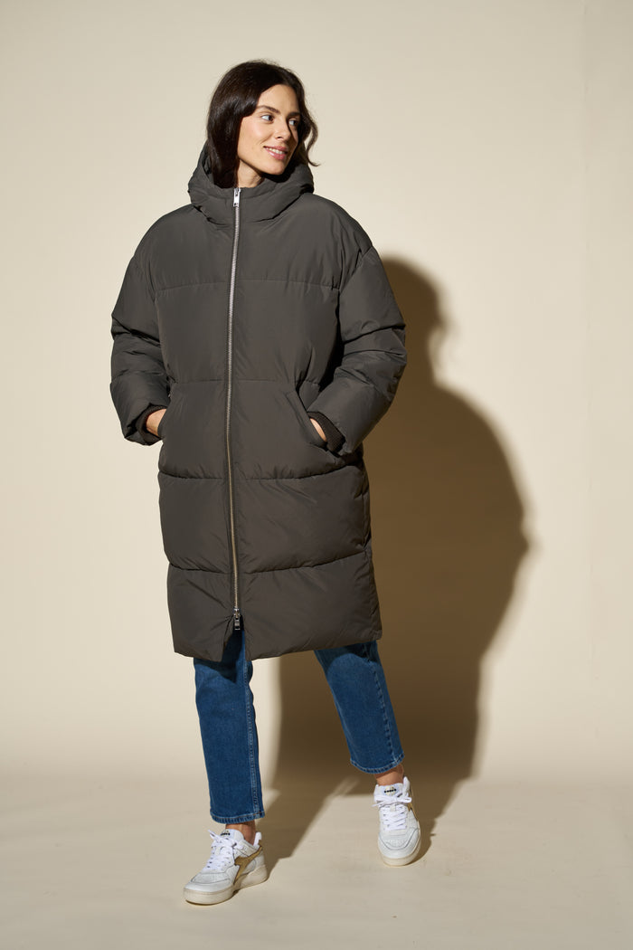 Piumino Elphin Embassy of Bricks and Logs | M11 Shop