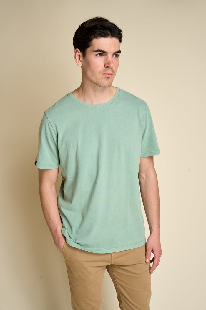 Essential Superdry classic t-shirt | M11 Shop