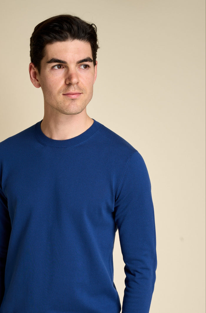 100% Cotton Masq Long Sleeve Crewneck | M11 Shop