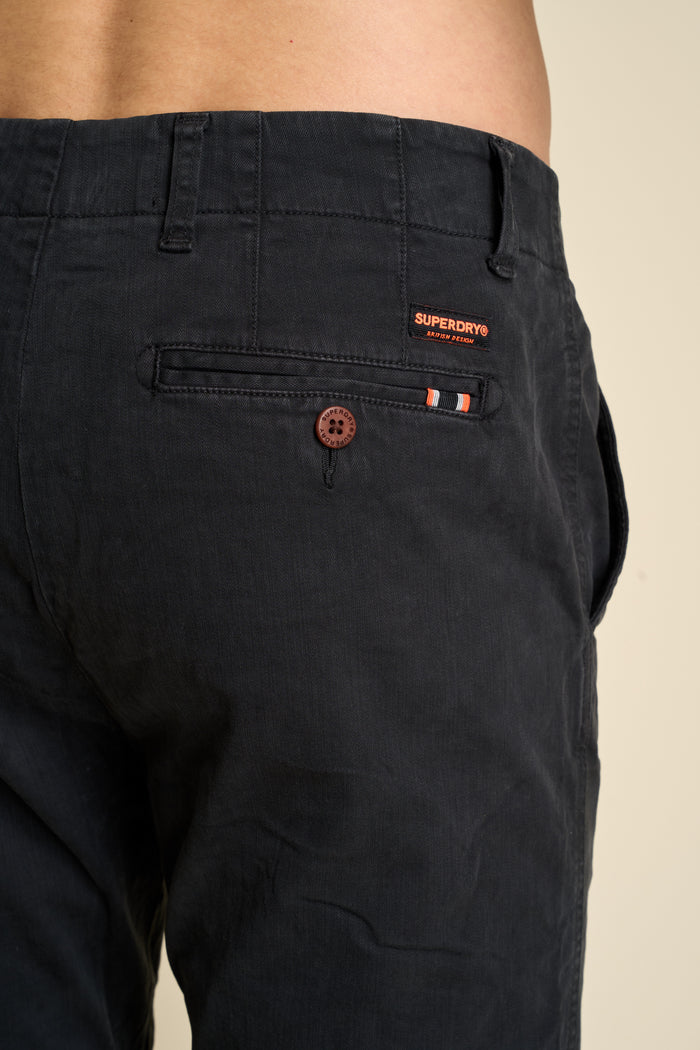 Pantaloni chino International Superdry | M11 Shop