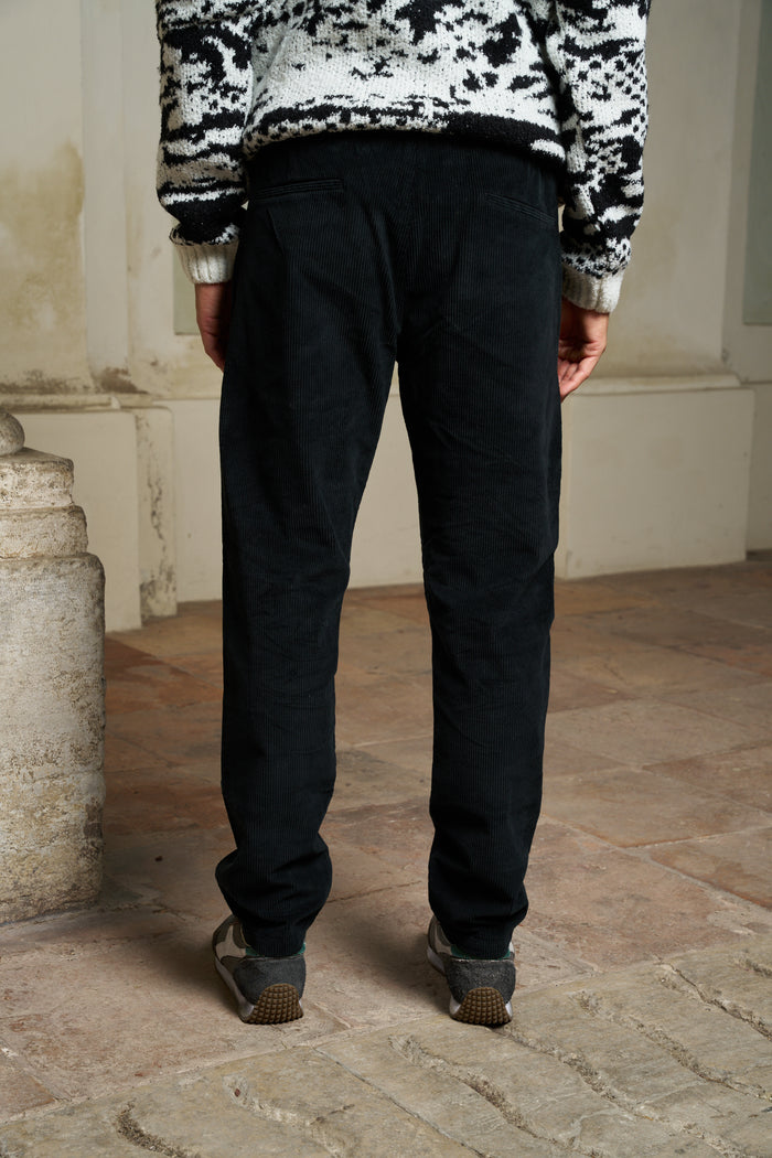 Pantalone in velluto Aran VelvetMountainGoods | M11 Shop