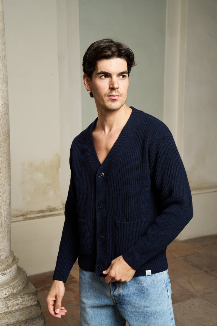 Cardigan in lana merino misto cashmere Merz b. Schwanen | M11 Shop