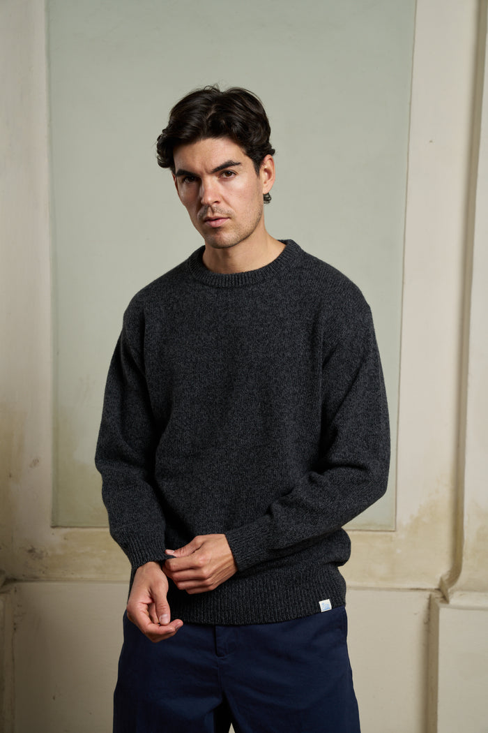 Maglione girocollo da uomo misto lana merino e cashmere Merz b. Schwanen | M11 Shop