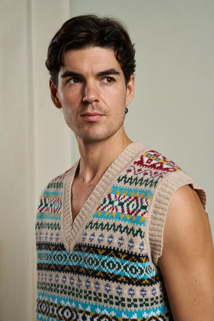 In The Box Jacquard Pattern Knit Vest | M11 Shop