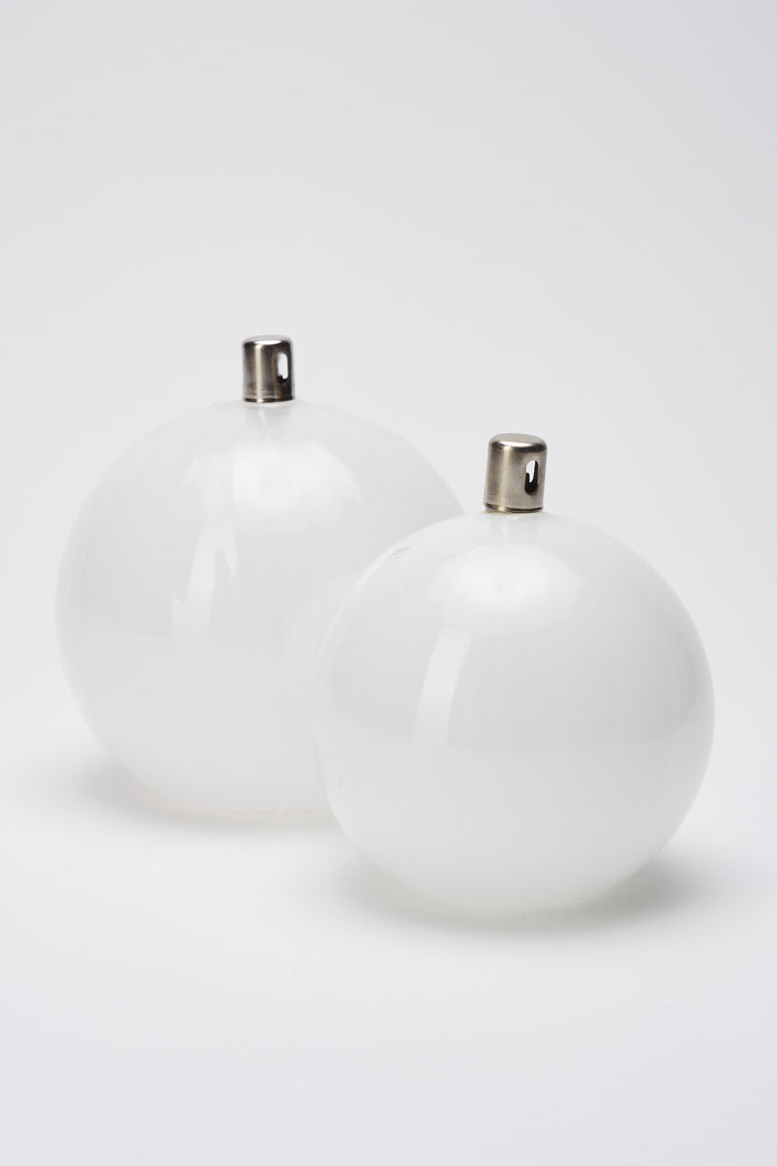 Bazar de Luxe White Striped Sphere Oil Lamp | M11 Shop