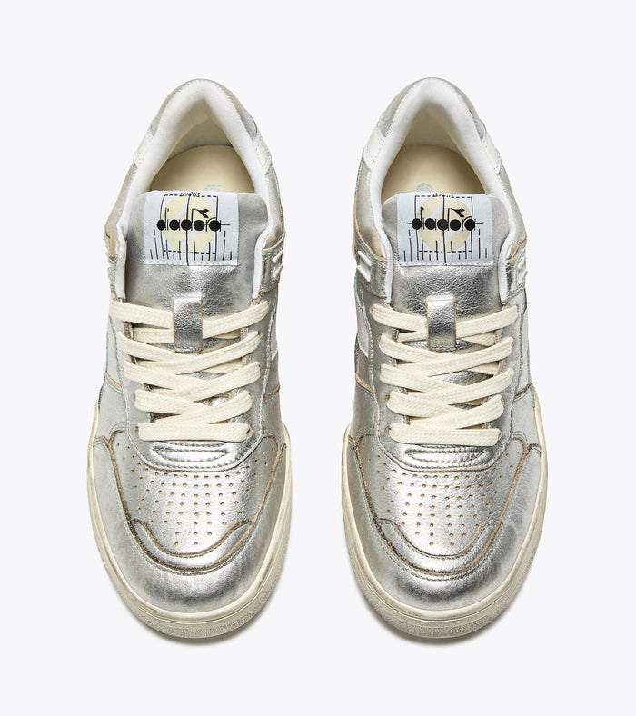 B.560 Silver Used WN Diadora | M11 Shop