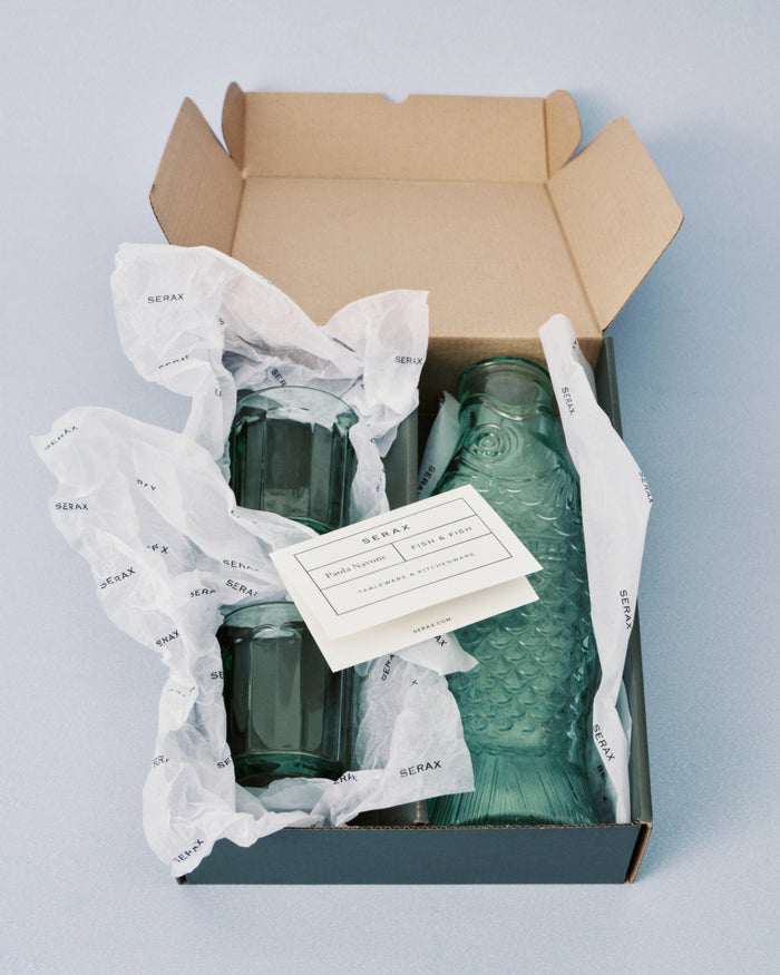 Set di 2 bicchieri e bottiglia in vetro Fish&Fish di Paola Navone Serax | M11 Shop