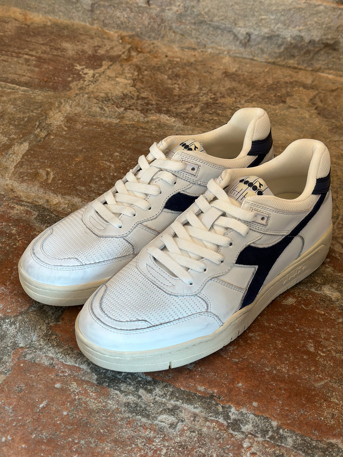 Shoe Diadora Vintage Donna Bianche B 560 Diadora Scarpe Bianche