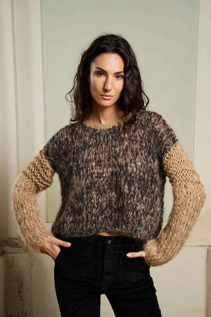 Matiforevere camel Of Handmade sweater | M11 Shop