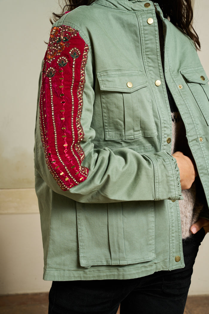 Giacca in jeans ricamata Ilyoucha | M11 Shop