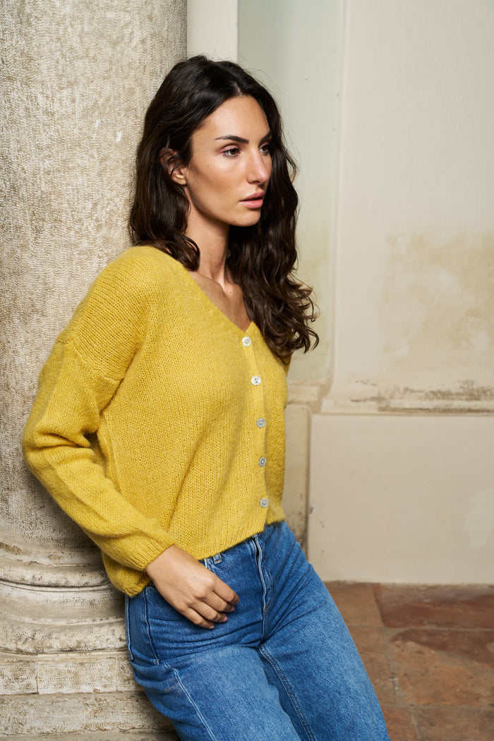 Cardigan Melinda corto con bottoni Colorine | M11 Shop