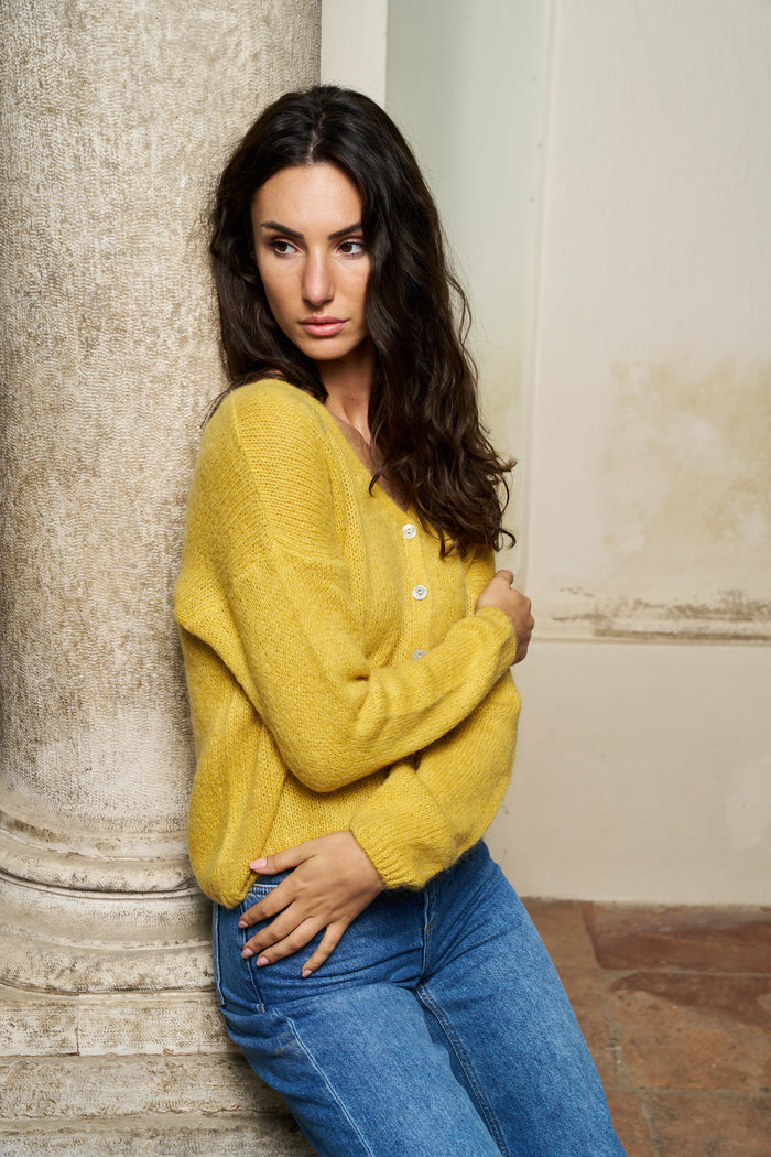 Cardigan Melinda corto con bottoni Colorine | M11 Shop