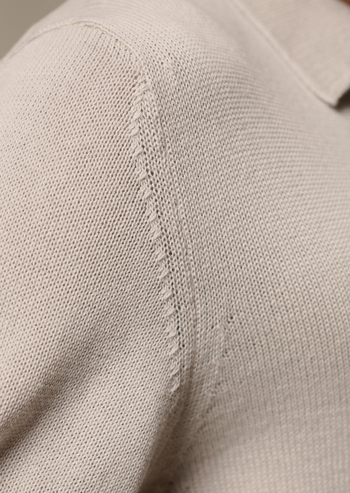 Polo a V a maniche corte 100% cotone organico Merz b. Schwanen | M11 Shop