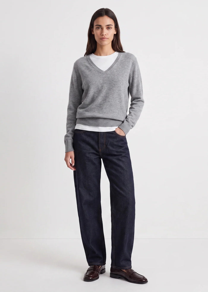 V-Neck Sweater Eden Artlove | M11 Shop