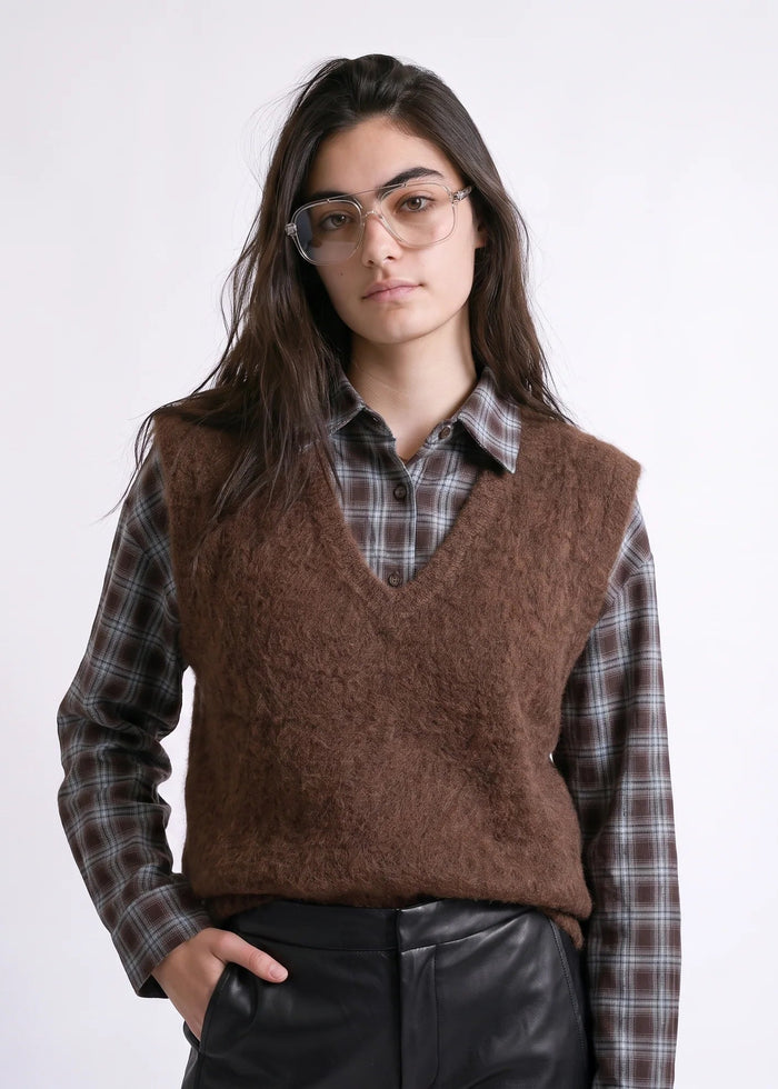 Maria Artlove V-neck vest | M11 Shop
