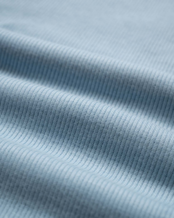 Sharks eat ice Howlin' tank top | M11 Shop