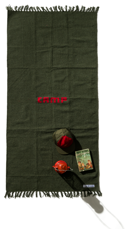 Tappeto Camp realizzato a mano con filato reciclato Puebco | M11 Shop