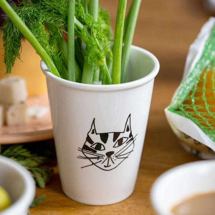 Helen B porcelain mug | M11 Shop