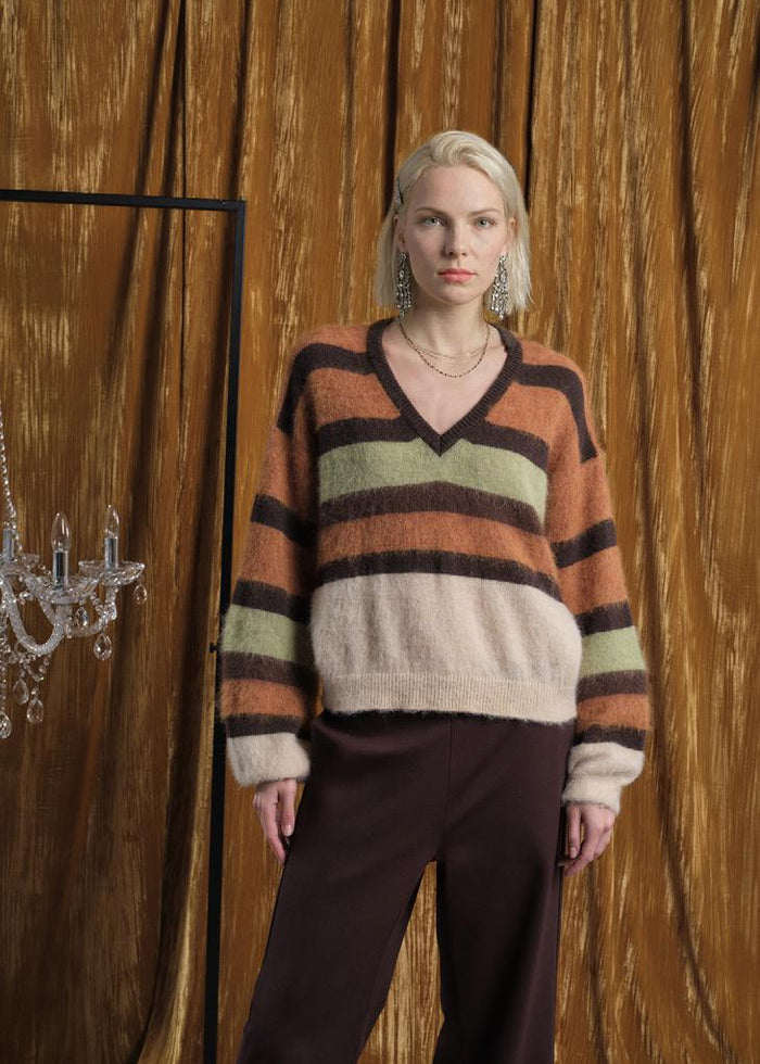 Maglione a maniche lunghe scollo a V Floor | M11 Shop