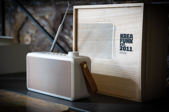 tRADIO DUB + BLUETOOTH WHITE - Kreafunk | M11 Shop