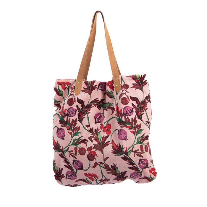 Shopper Olivia Imbarro | M11 Shop