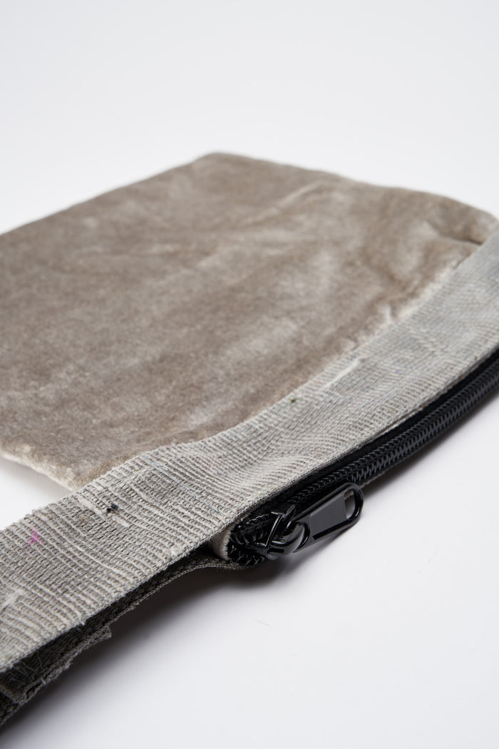 Borsa a mano in velluto Puebco | M11 Shop