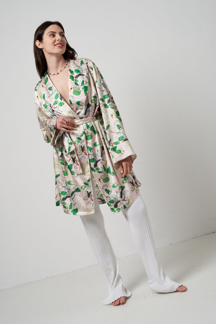 Botanical garden peach silk short dressing gown Karen Mabon | M11 Shop