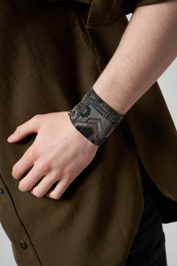 Bracciale con perline intrecciato a mano larghezza 2 1/2